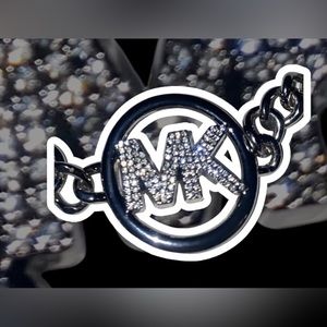 New MICHAEL KORS METAL CHAIN CRYSTAL MK Buckle Silver tone Skinny Belt Size S/M